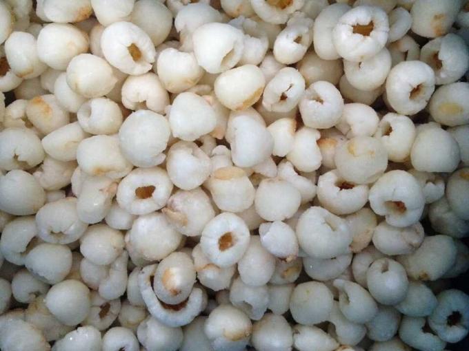 Sinocharm BRC A zugelassen IQF Gefrierprodukt Obst gesch&auml;lte Lychee guter Preis Bestpreis Lychee Gro&szlig;handel Gefrierter Bio-Lychee 1