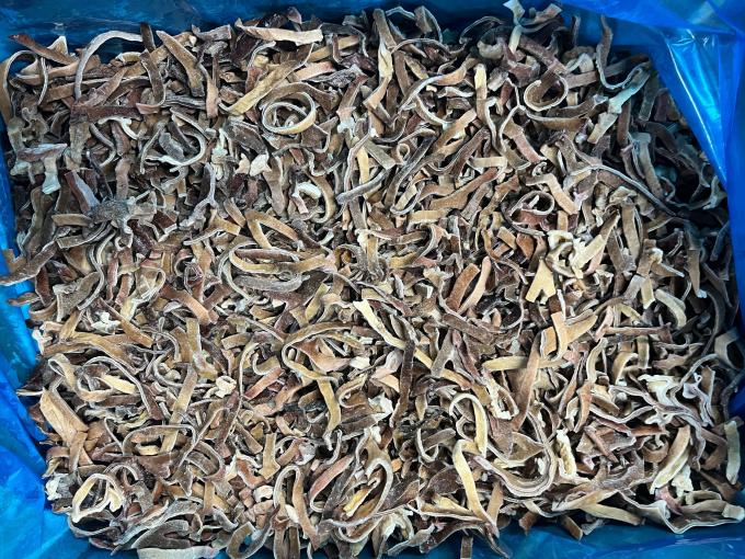 Sinocharm Neue Saison BRC-zertifizierte W 4-6 mm Frische Tiefk&uuml;hl-Pilze IQF Black Fungus Streifen 1